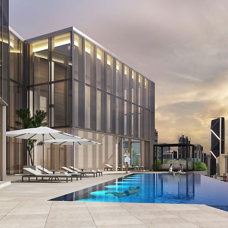 Pavilion Hotel Kuala Lumpur Managed By Banyan Tree Exterior foto The pool at the 101